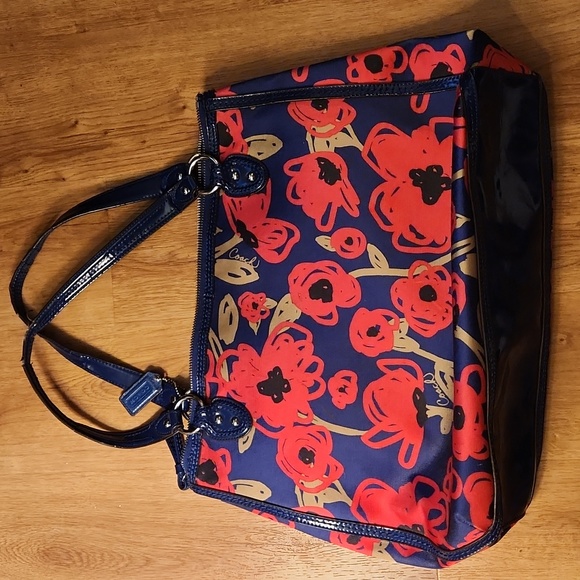 Coach 13 X 15" Floral Poppy Purse Bag - Picture 6 of 16